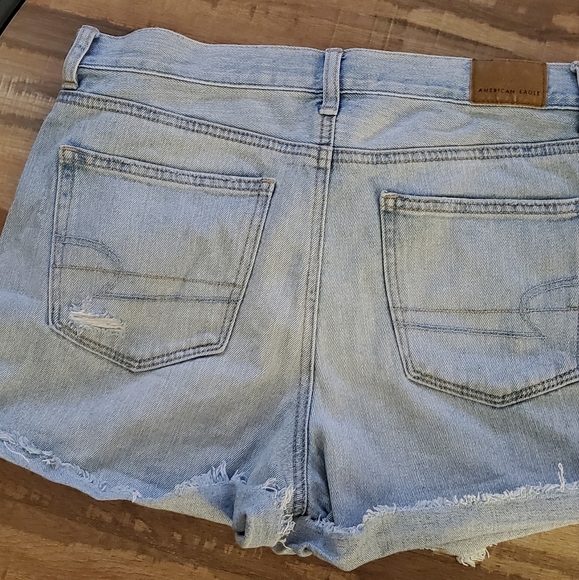 AE Mom Denim Short - Picture 2 of 2